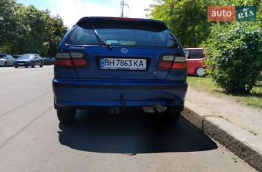 Хэтчбек Nissan Almera 1998 в 