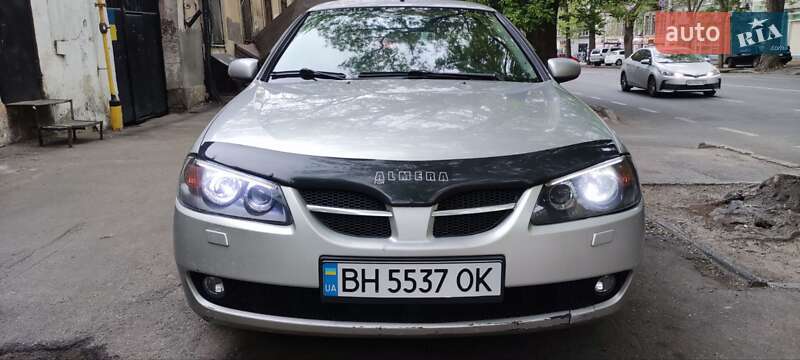 Седан Nissan Almera 2004 в Одесі