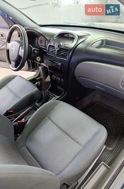 Седан Nissan Almera 2012 в 