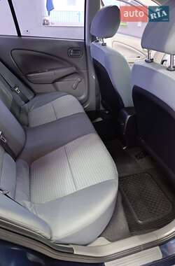 Седан Nissan Almera 2012 в 