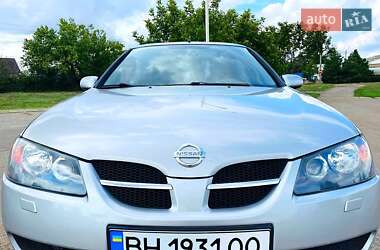 Седан Nissan Almera 2002 в Измаиле