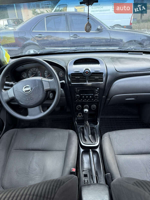 Седан Nissan Almera 2008 в Одесі