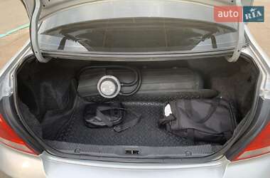 Седан Nissan Almera 2012 в 