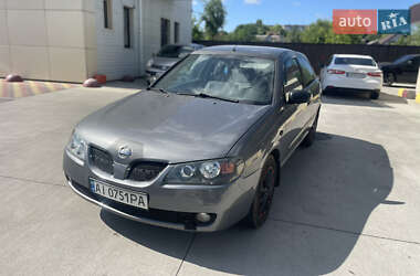 Хэтчбек Nissan Almera 2002 в Бердичеве