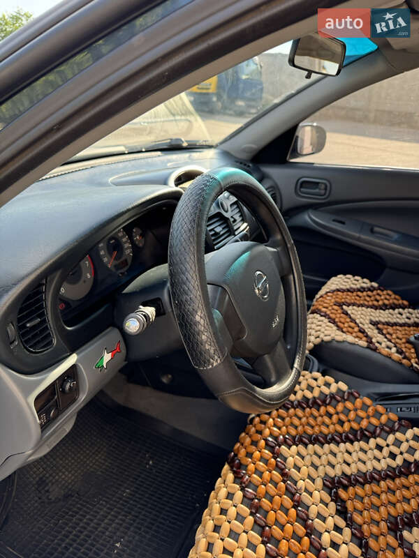 Седан Nissan Almera 2007 в Одесі