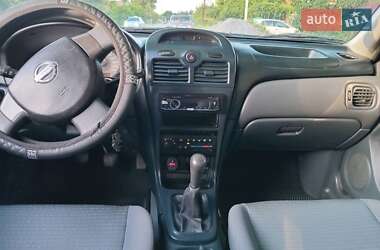 Седан Nissan Almera 2007 в 