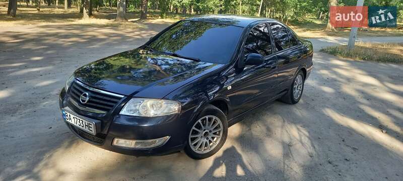 Nissan Almera 2011