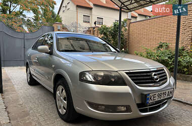 Седан Nissan Almera 2011 в Дніпрі