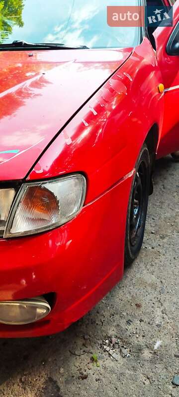 Хетчбек Nissan Almera 1997 в Львові