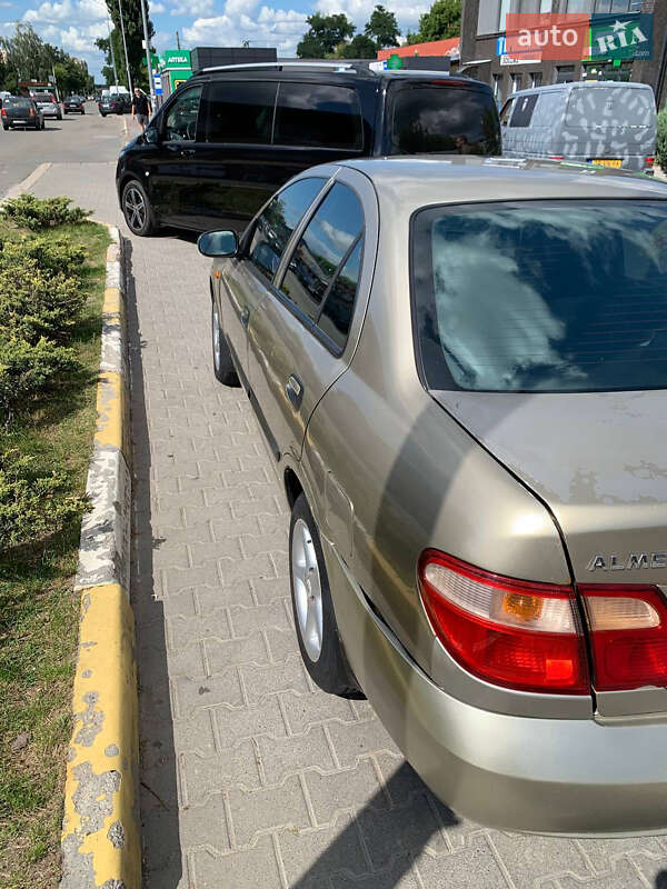 Седан Nissan Almera 2003 в Києві