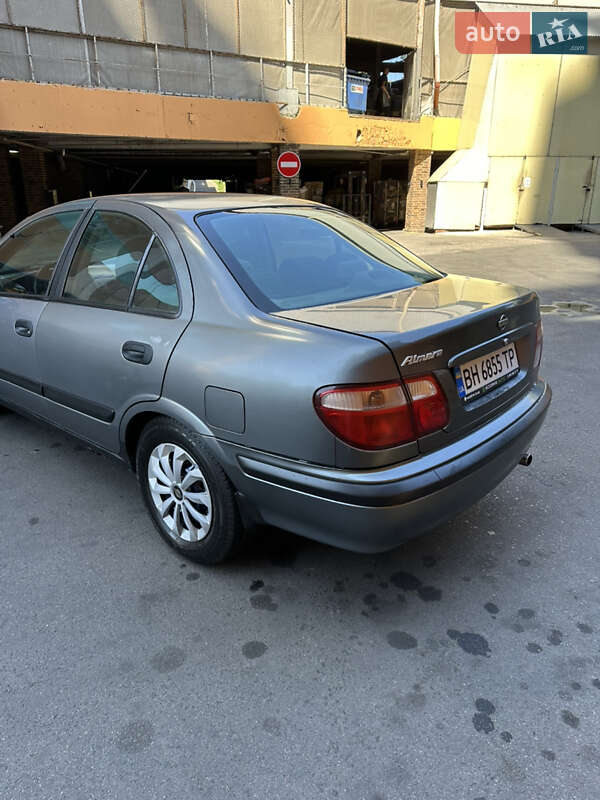 Седан Nissan Almera 2002 в Одесі