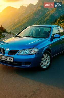 Седан Nissan Almera 2000 в Киеве