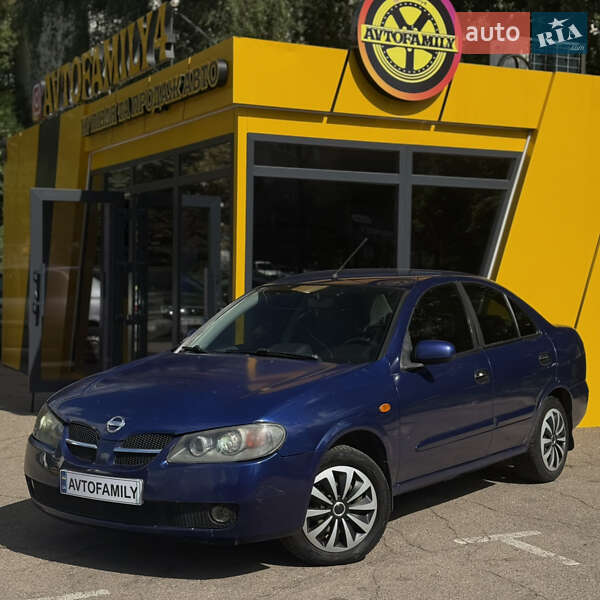 Nissan Almera 2005