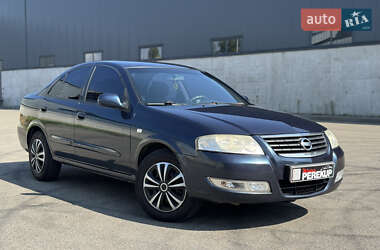 Седан Nissan Almera 2006 в Киеве