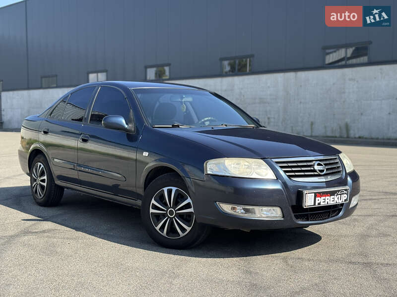 Nissan Almera 2006