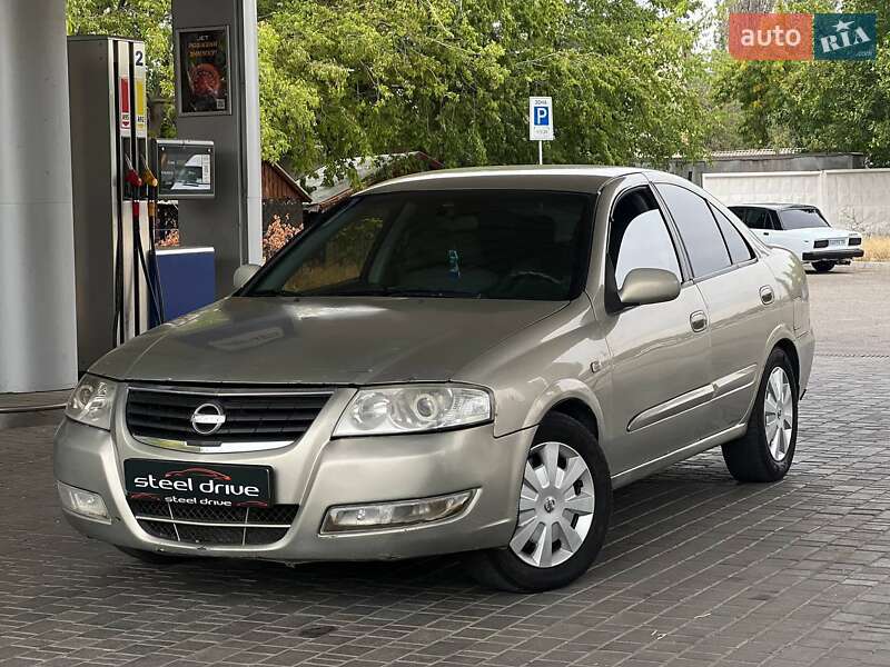 Nissan Almera 2006