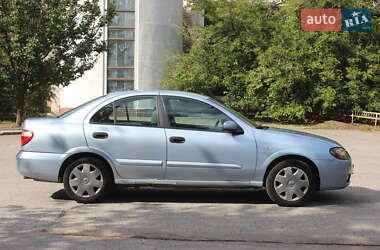 Седан Nissan Almera 2005 в  фото 6 Седан Nissan Almera 2005 в