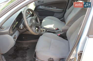 Седан Nissan Almera 2005 в  фото 14 Седан Nissan Almera 2005 в