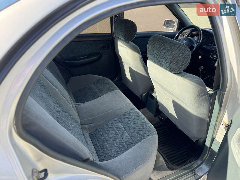 Седан Nissan Almera 1997 в Житомире фото 13 Седан Nissan Almera 1997 в Житомире