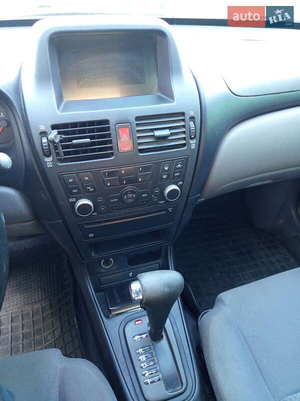 Седан Nissan Almera 2003 в Драгобрате фото 8 Седан Nissan Almera 2003 в Драгобрате