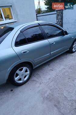 Седан Nissan Almera 2006 в Новом Буге