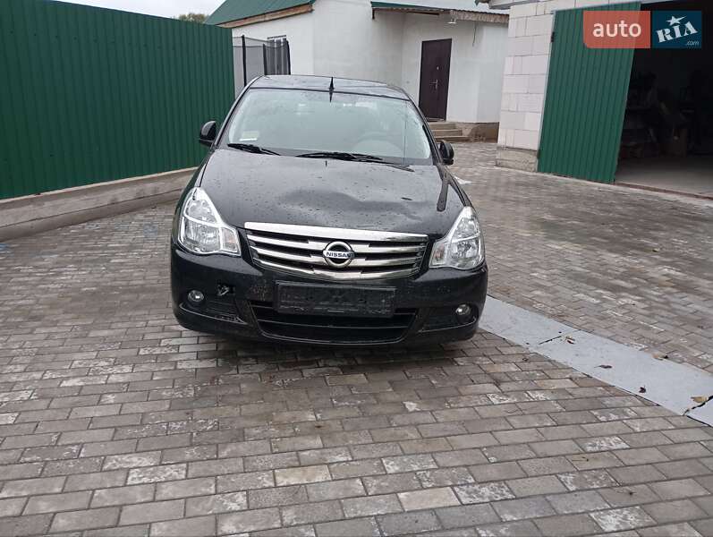 Седан Nissan Almera 2016 в Калинівці