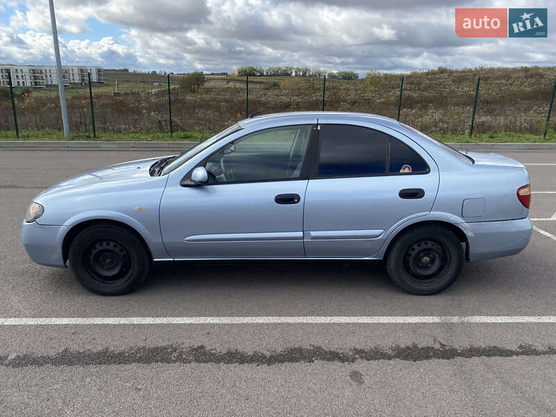 Nissan Almera 2005 Nissan Almera 2005