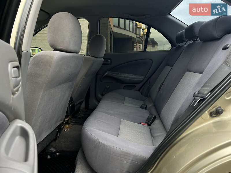 Седан Nissan Almera 2004 в Івано-Франківську фото 16 Седан Nissan Almera 2004 в Івано-Франківську