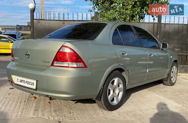 Седан Nissan Almera 2010 в 