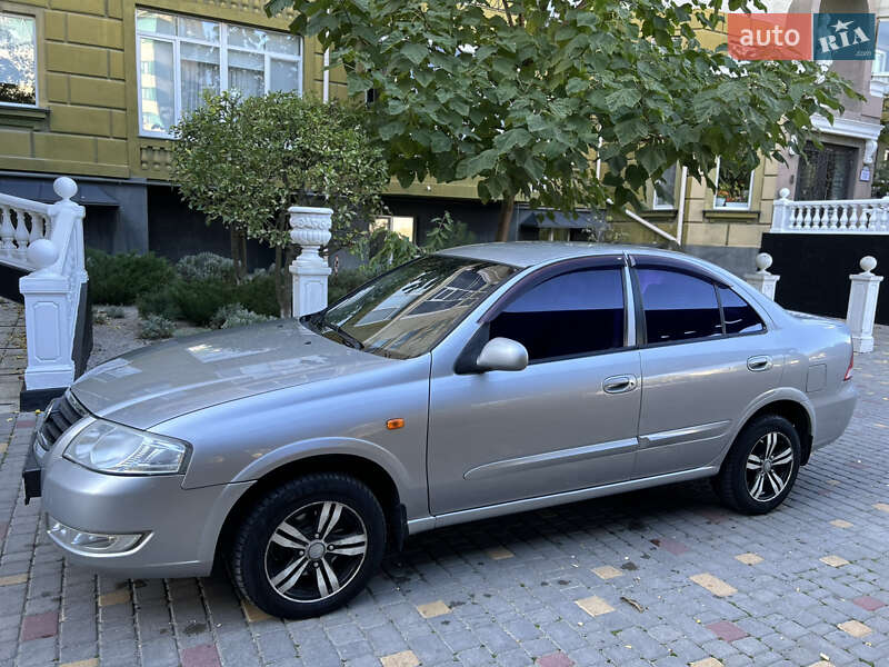 Седан Nissan Almera 2008 в Одессе
