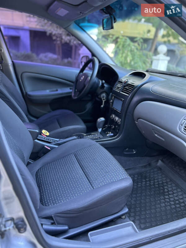 Седан Nissan Almera 2008 в Одессе