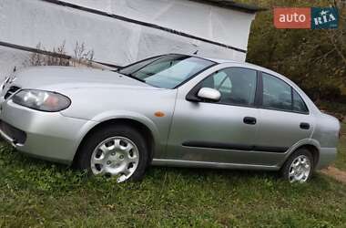 Седан Nissan Almera 2002 в  фото 4 Седан Nissan Almera 2002 в