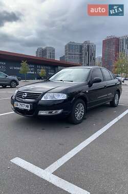 Седан Nissan Almera 2012 в Киеве