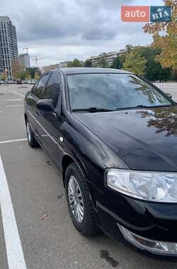 Седан Nissan Almera 2012 в 