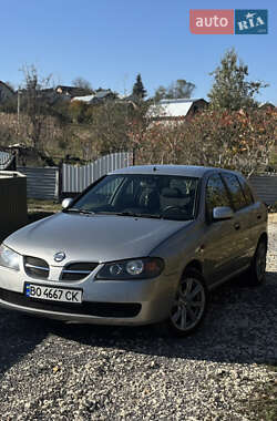 Хэтчбек Nissan Almera 2004 в Тернополе