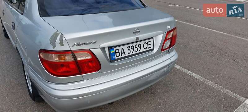 Седан Nissan Almera 2002 в Киеве фото 12 Седан Nissan Almera 2002 в Киеве