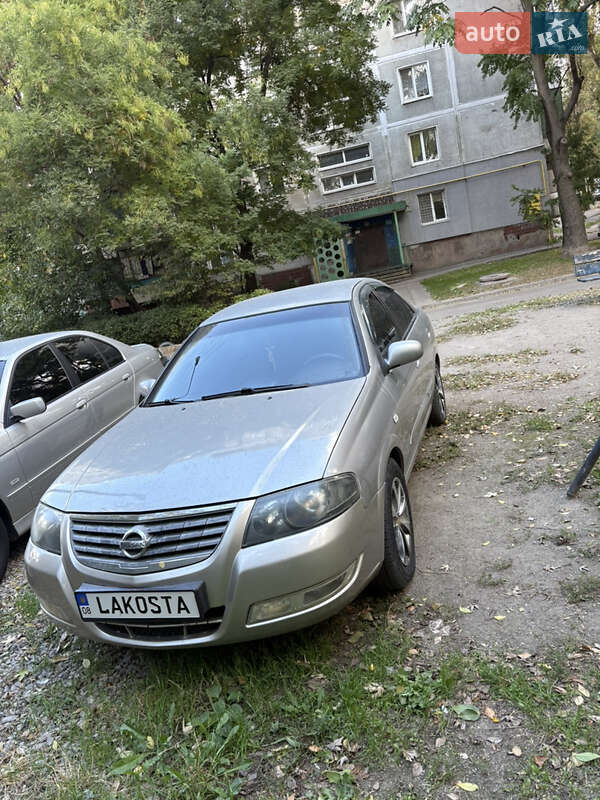 Седан Nissan Almera 2008 в Запоріжжі
