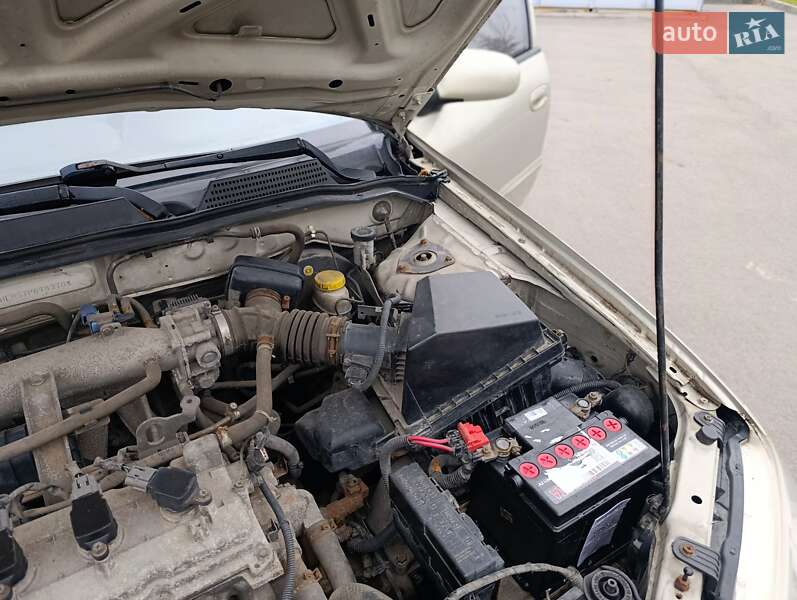 Седан Nissan Almera 2007 в Дніпрі