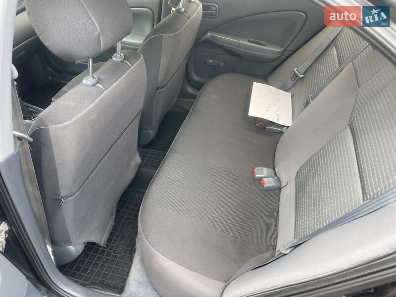 Седан Nissan Almera 2007 в Чернигове фото 6 Седан Nissan Almera 2007 в Чернигове