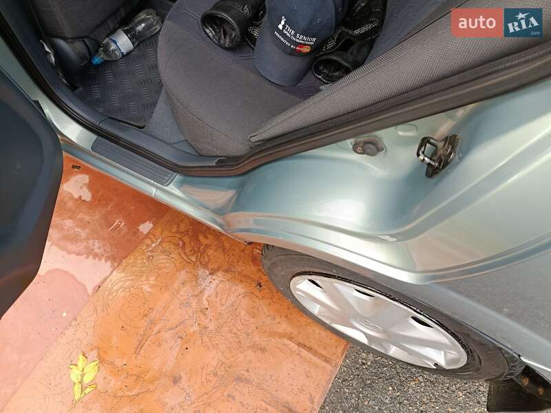 Седан Nissan Almera 2007 в Харькове фото 13 Седан Nissan Almera 2007 в Харькове