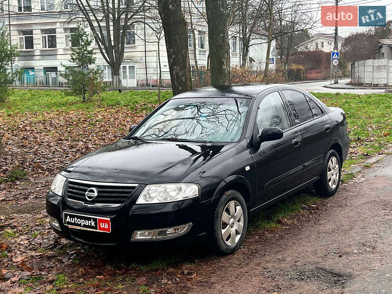 Nissan Almera 2008