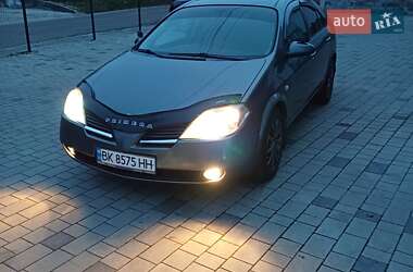 Хетчбек Nissan Almera 2002 в Костопілі