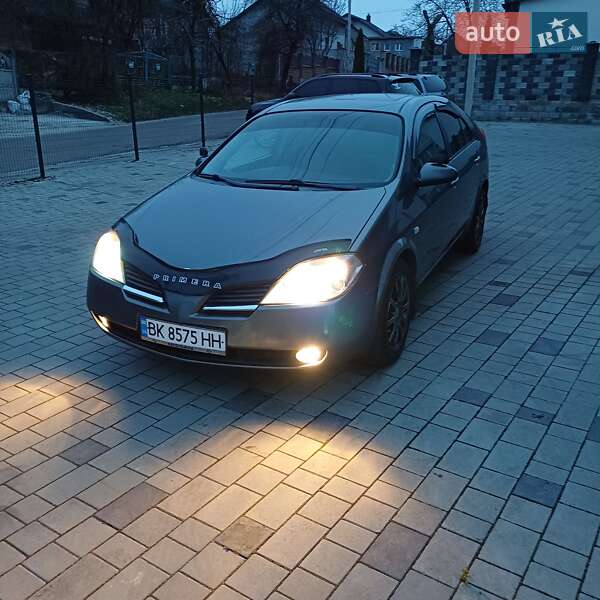 Nissan Almera 2002 Nissan Almera 2002