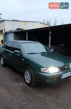 Седан Nissan Almera 1997 в Одессе