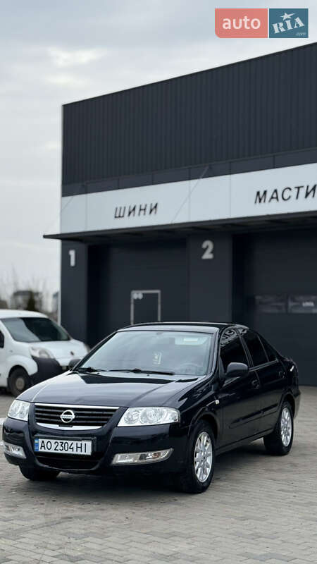 Nissan Almera 2010