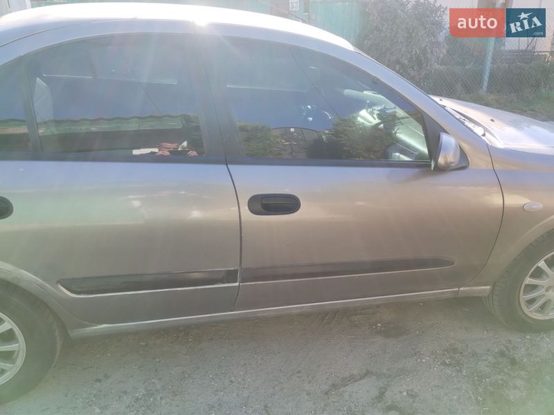 Седан Nissan Almera 2005 в Фастове