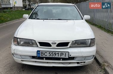 Седан Nissan Almera 1997 в Львові