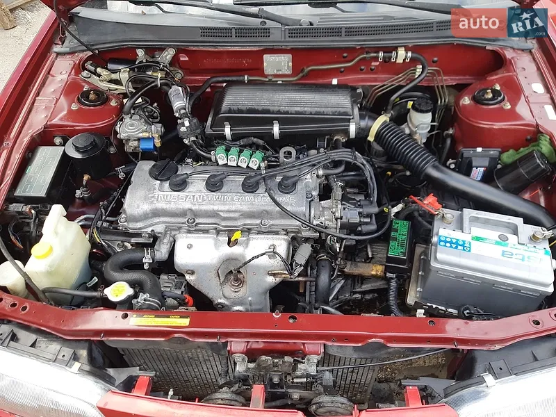 Nissan Almera 1996