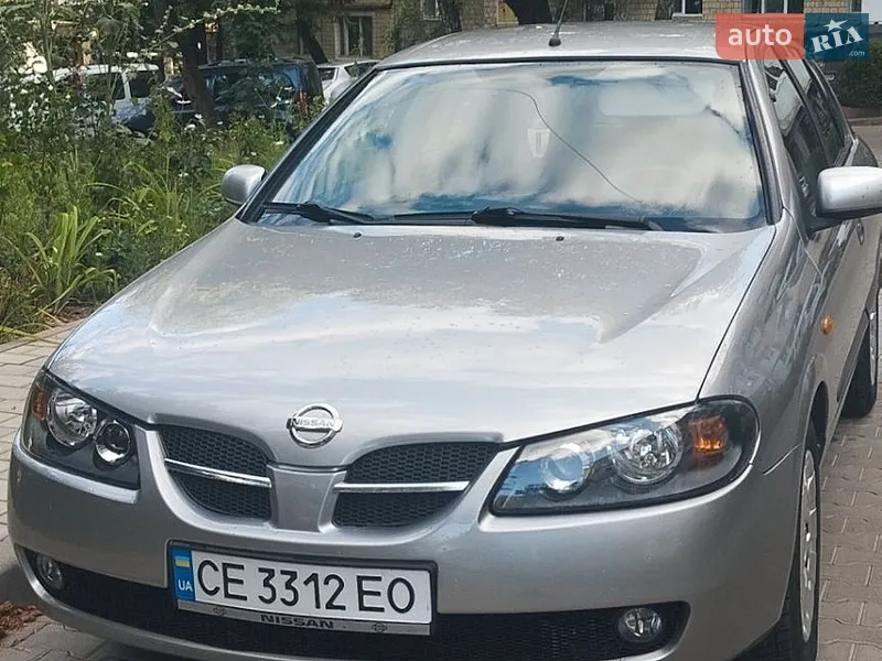 Nissan Almera 2004