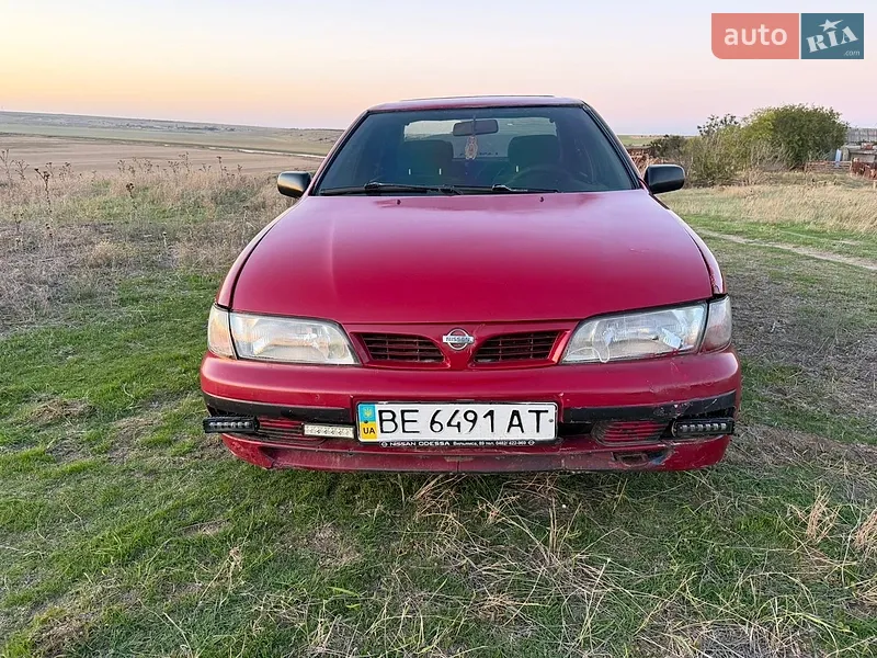 Nissan Almera 1996